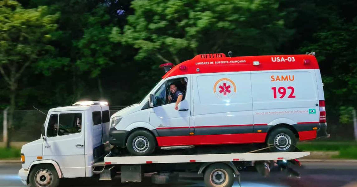 Foto da capa de Socorro TOVIM Reboque 24 horas BH |Guincho 24hs | Veículos leves, pesados e extrapesados